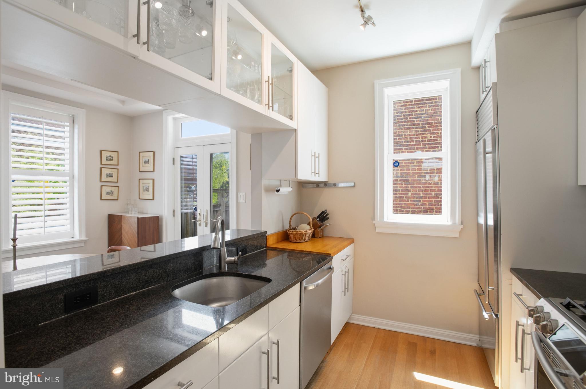 3500 T Street Northwest Washington, DC 20007 - Photo 6 of 22