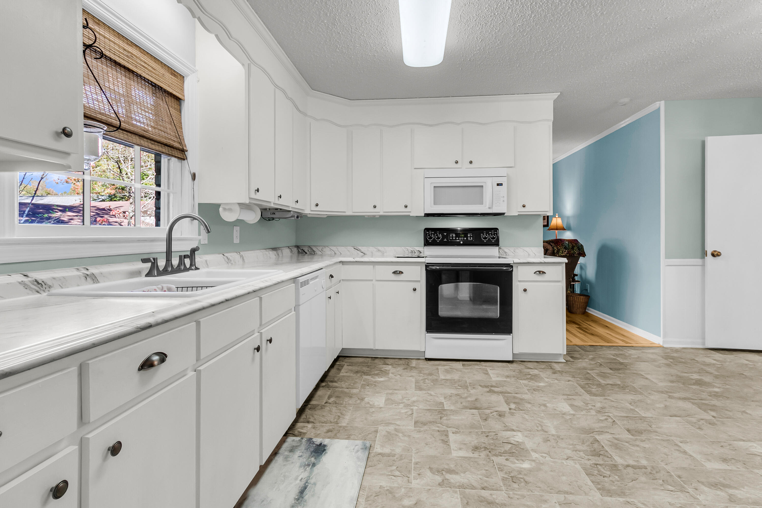 1016 Wheeler Drive Hanahan, SC 29410 - Photo 20 of 41 kitchen 1