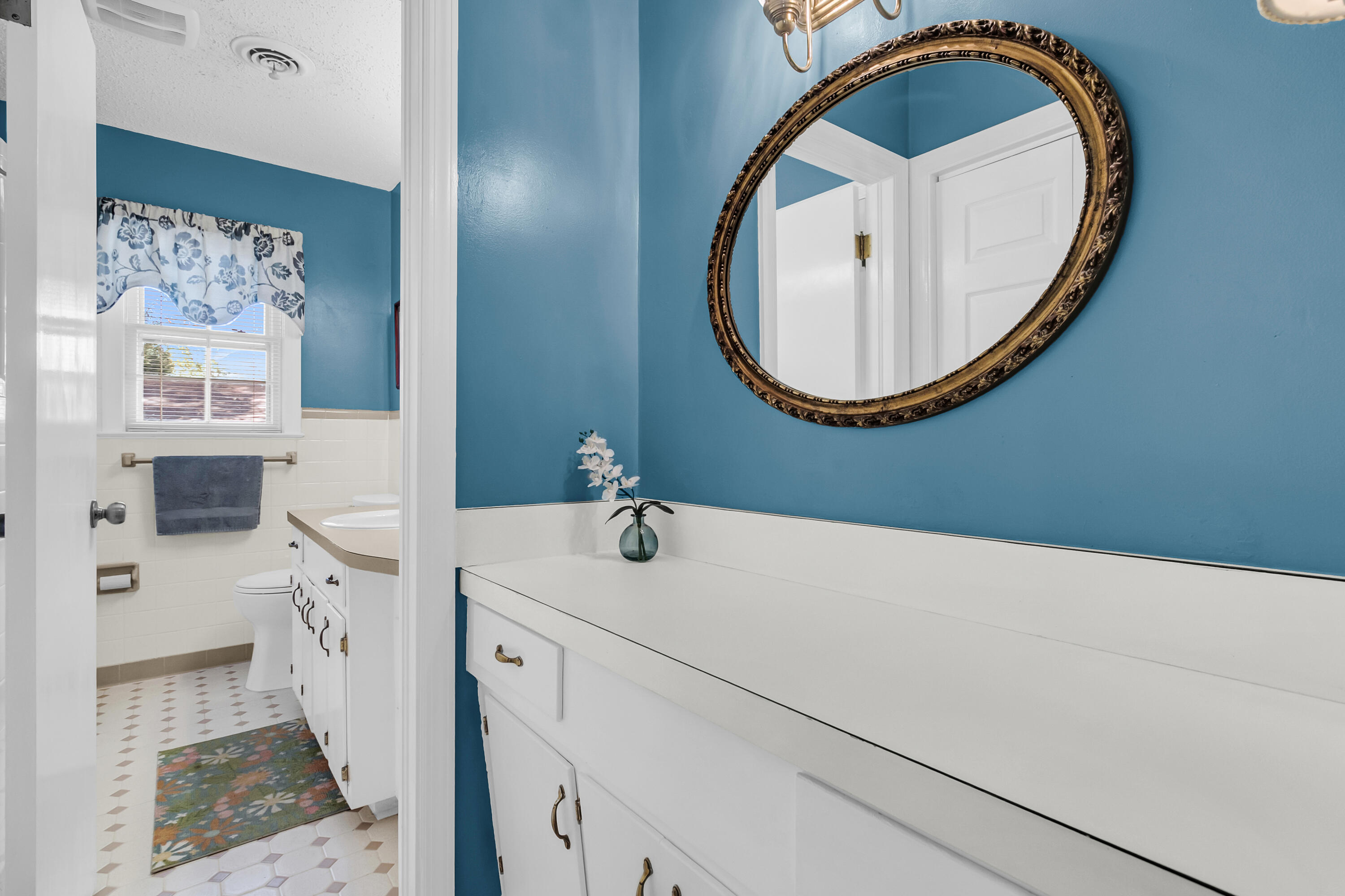 1016 Wheeler Drive Hanahan, SC 29410 - Photo 33 of 41 hall bath