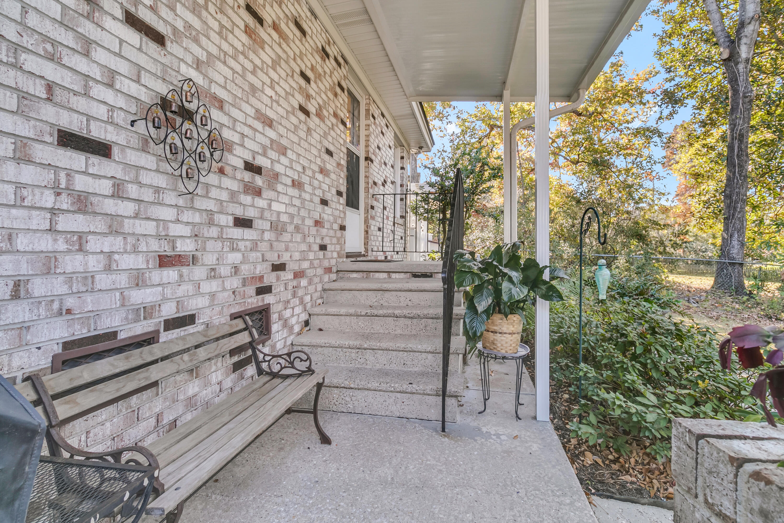 1016 Wheeler Drive Hanahan, SC 29410 - Photo 37 of 41 back entry