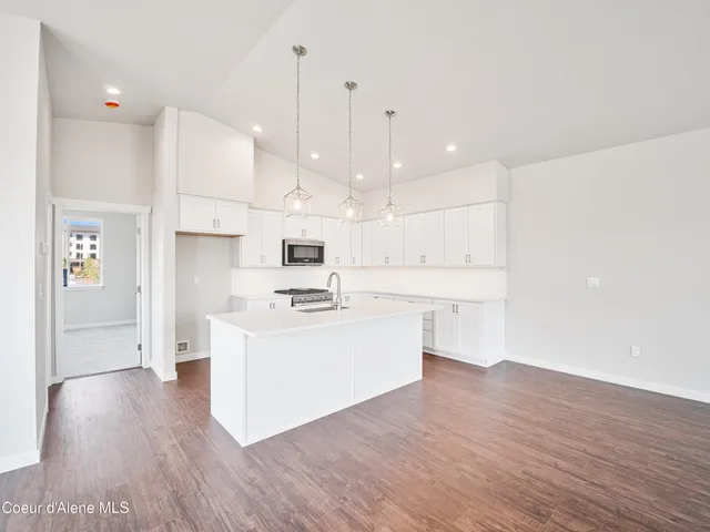 $520,000 | 928 East RR Avenue, Post Falls, ID 83854