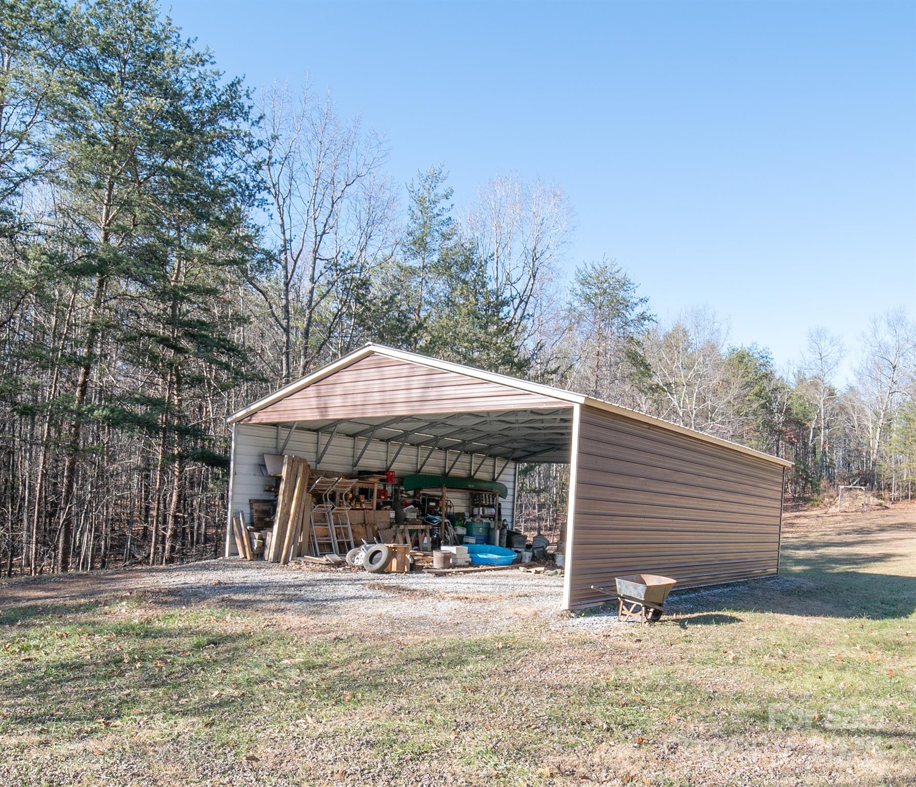 4781 Sugar Loaf Road Morganton, NC 28655 - Photo 6 of 33 Gallery Image 6