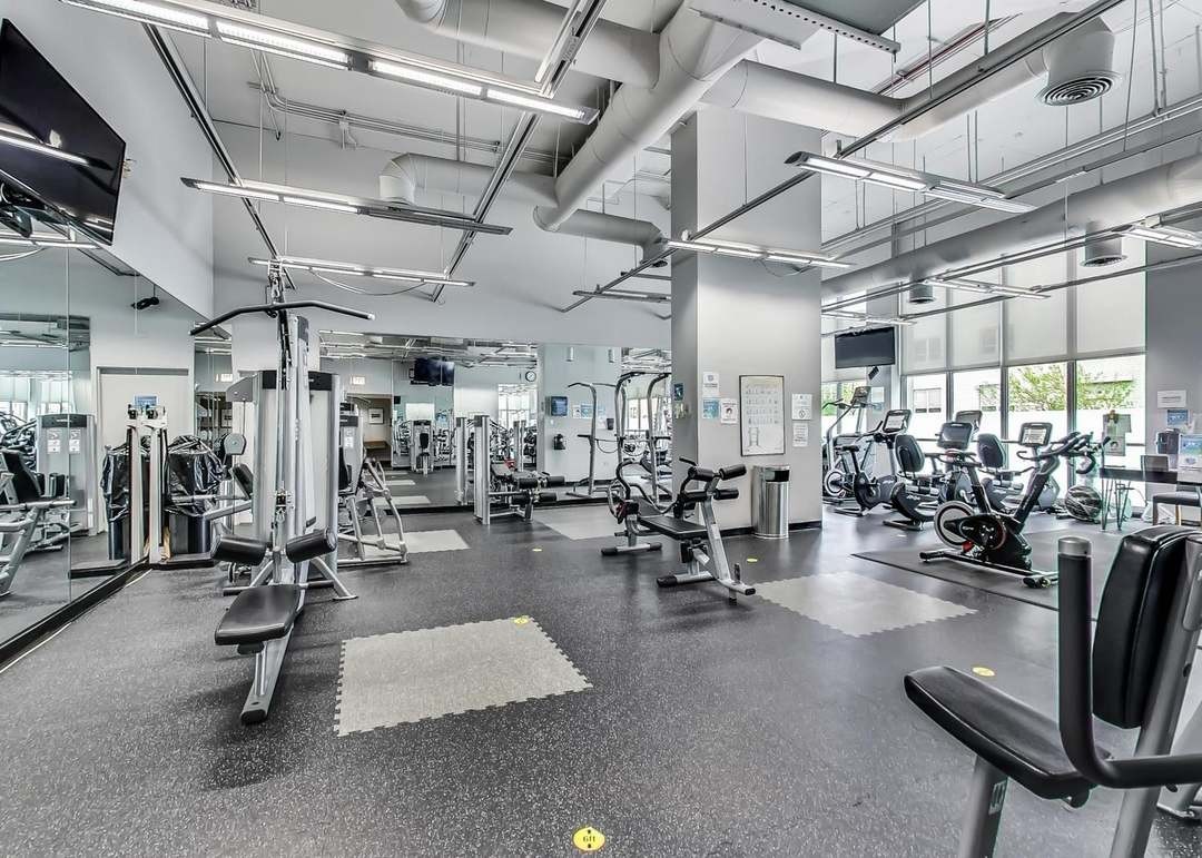 655 West Irving Park Road, Unit 4717 Chicago, IL 60613 - Photo 11 of 11 Gallery Image 11
