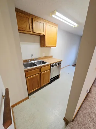 $485,000 | 2100 Wentworth Avenue, South St. Paul, MN 55075