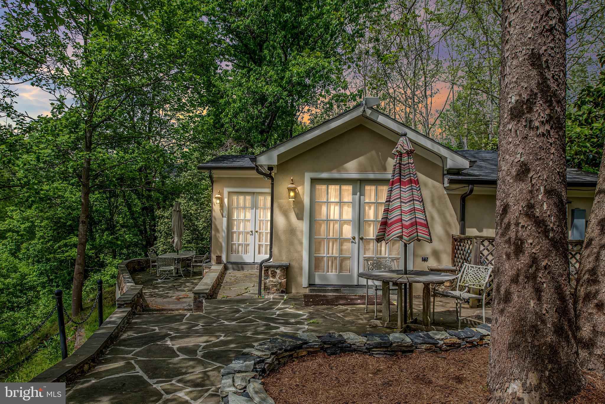 23027 Kirk Branch Road Middleburg, VA 20117 - Photo 52 of 112 side patio of cottage