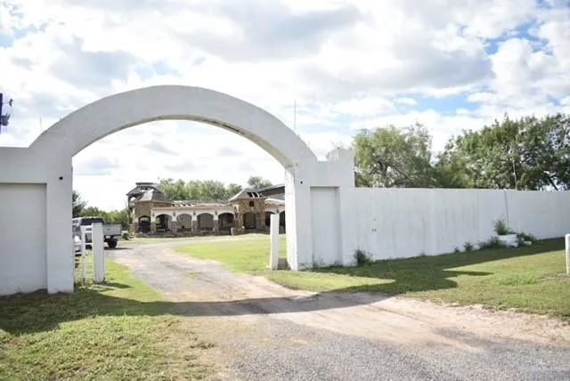 $425,000 | 20413 Fm 1015 Highway, Edcouch, TX 78538