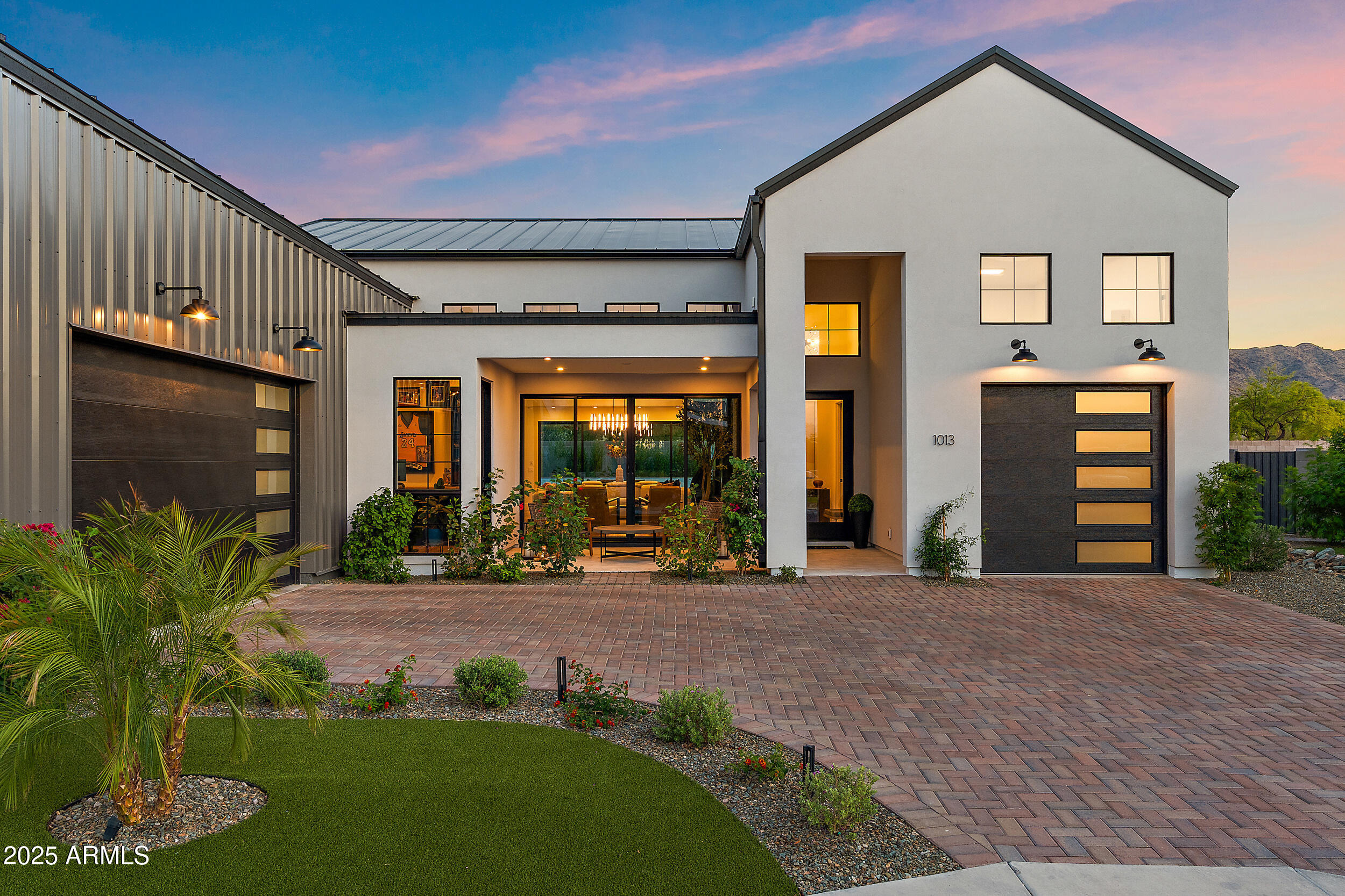 1013 West Ardmore Road Phoenix, AZ 85041 - Photo 1 of 61 j-62