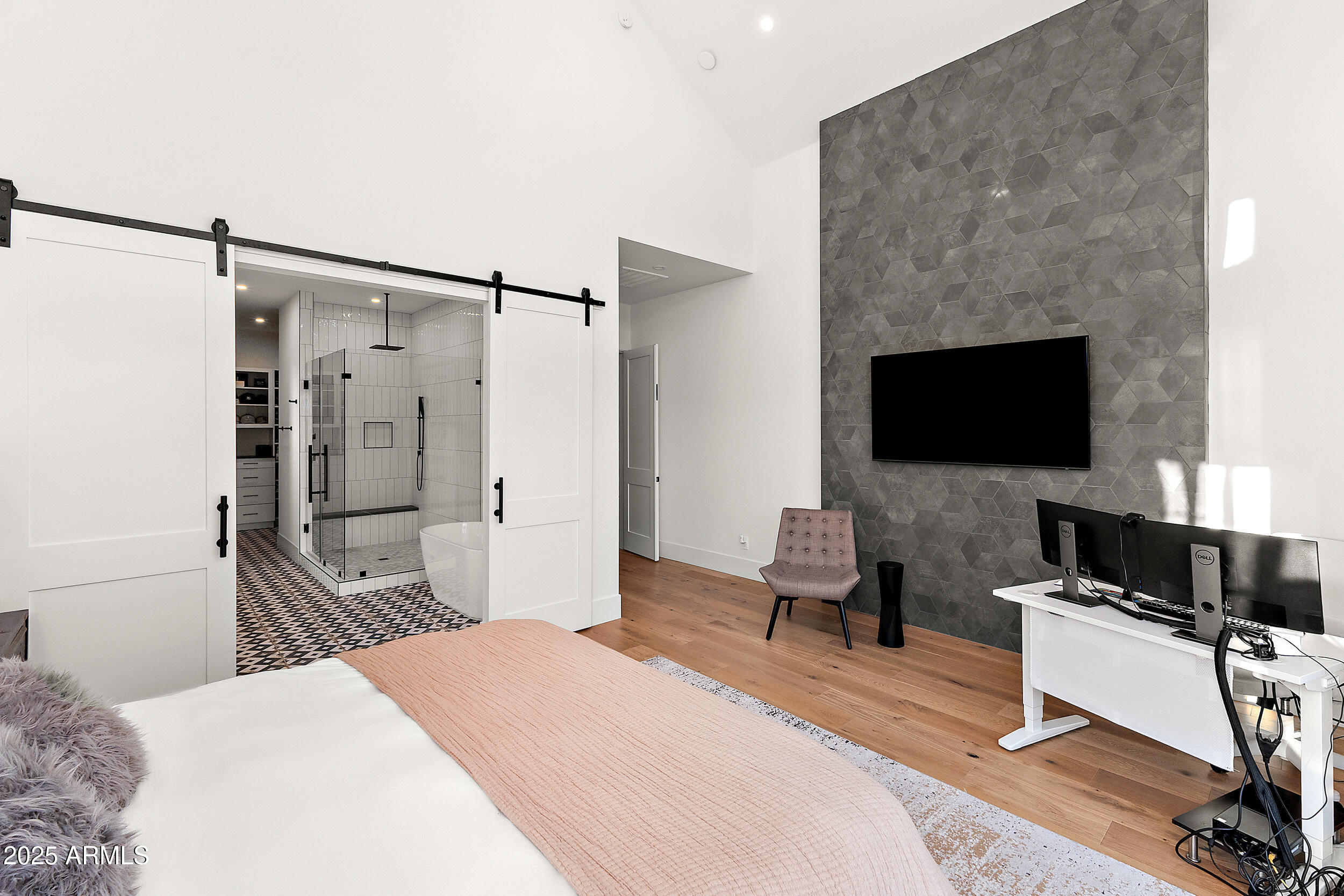 1013 West Ardmore Road Phoenix, AZ 85041 - Photo 17 of 61 j-16