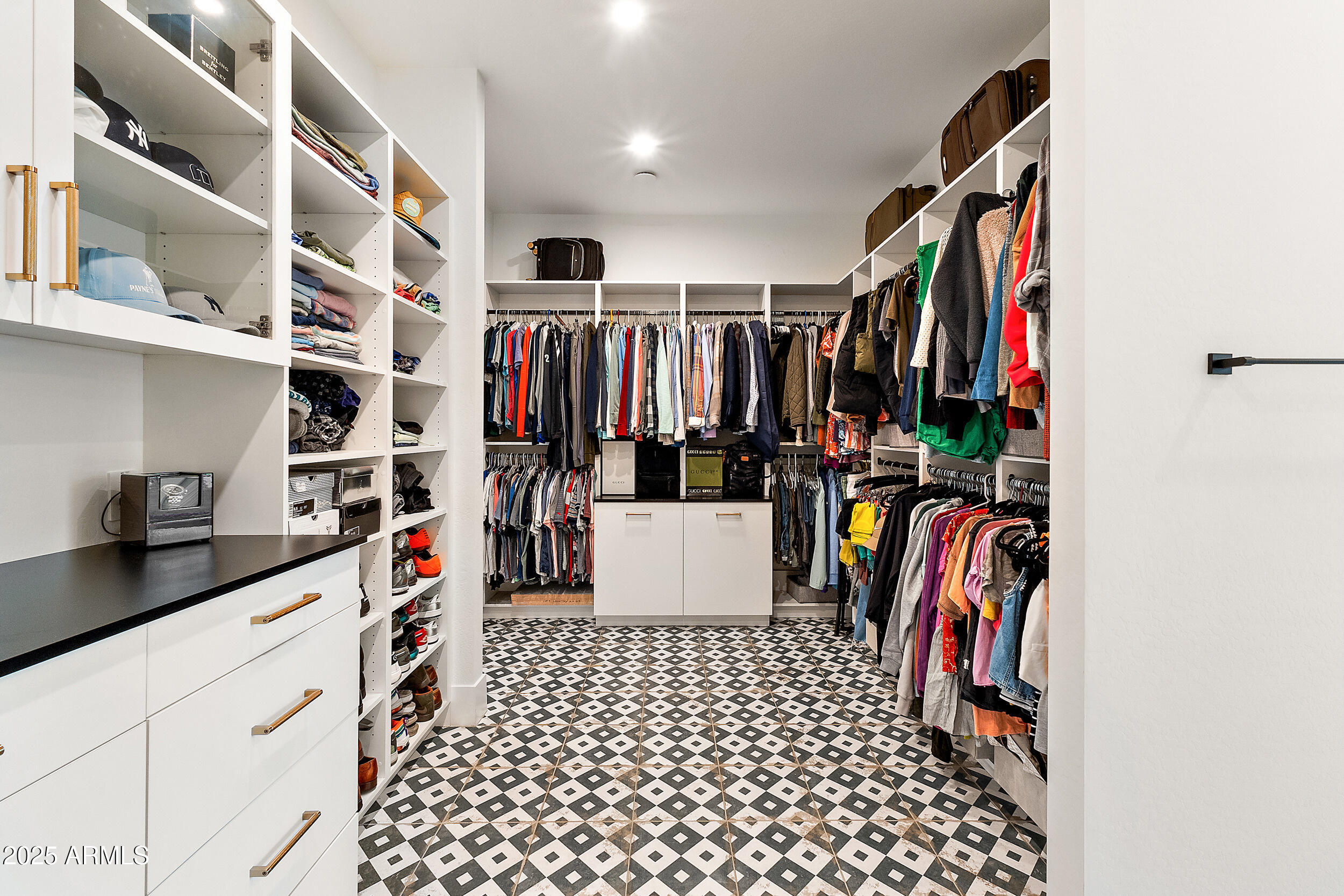 1013 West Ardmore Road Phoenix, AZ 85041 - Photo 22 of 61 j-22