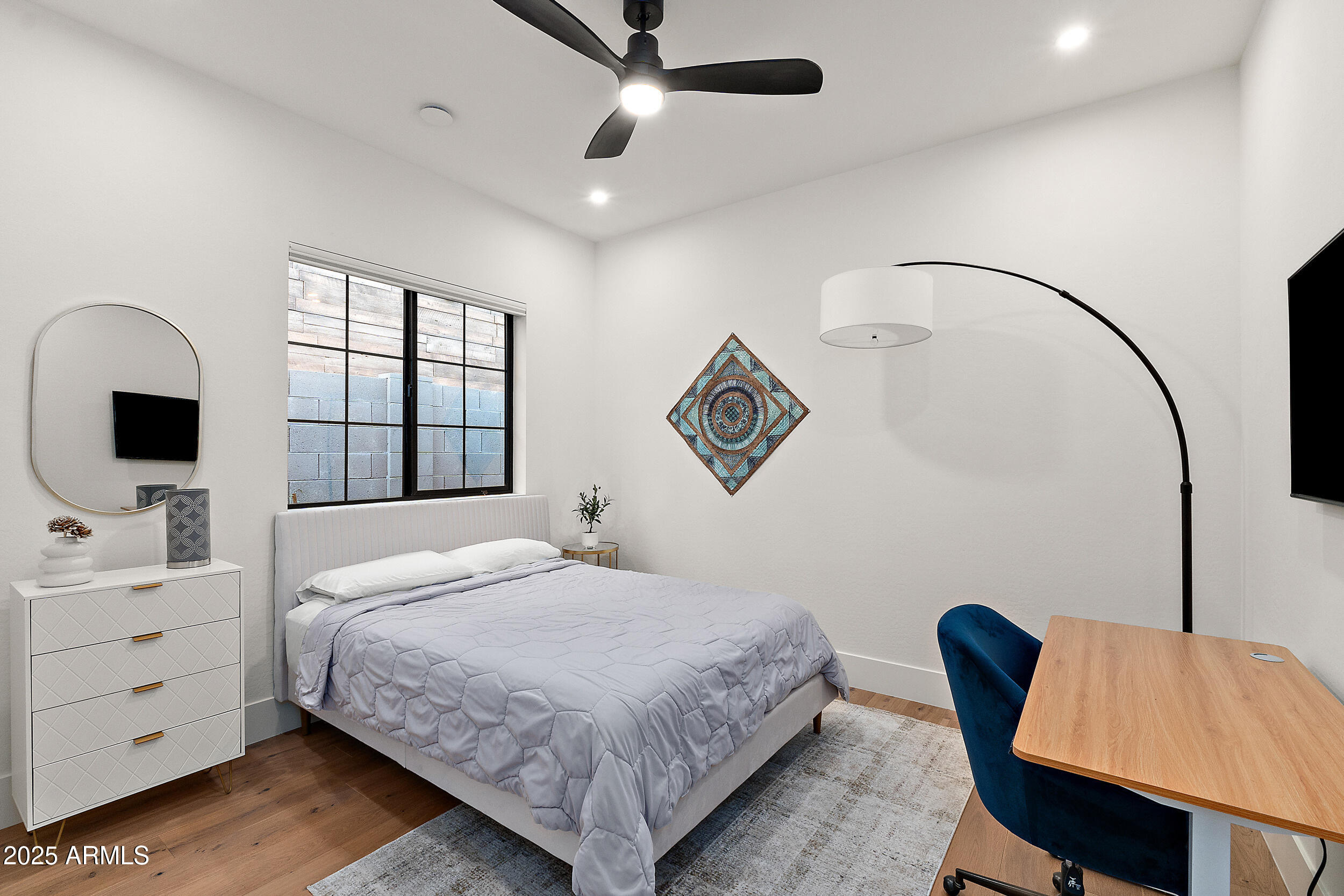 1013 West Ardmore Road Phoenix, AZ 85041 - Photo 28 of 61 j-29