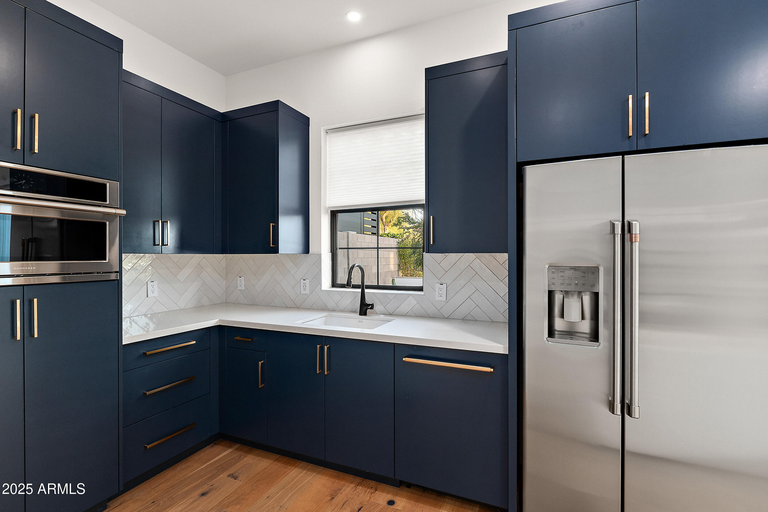 1013 West Ardmore Road Phoenix, AZ 85041 - Photo 32 of 61 j-34