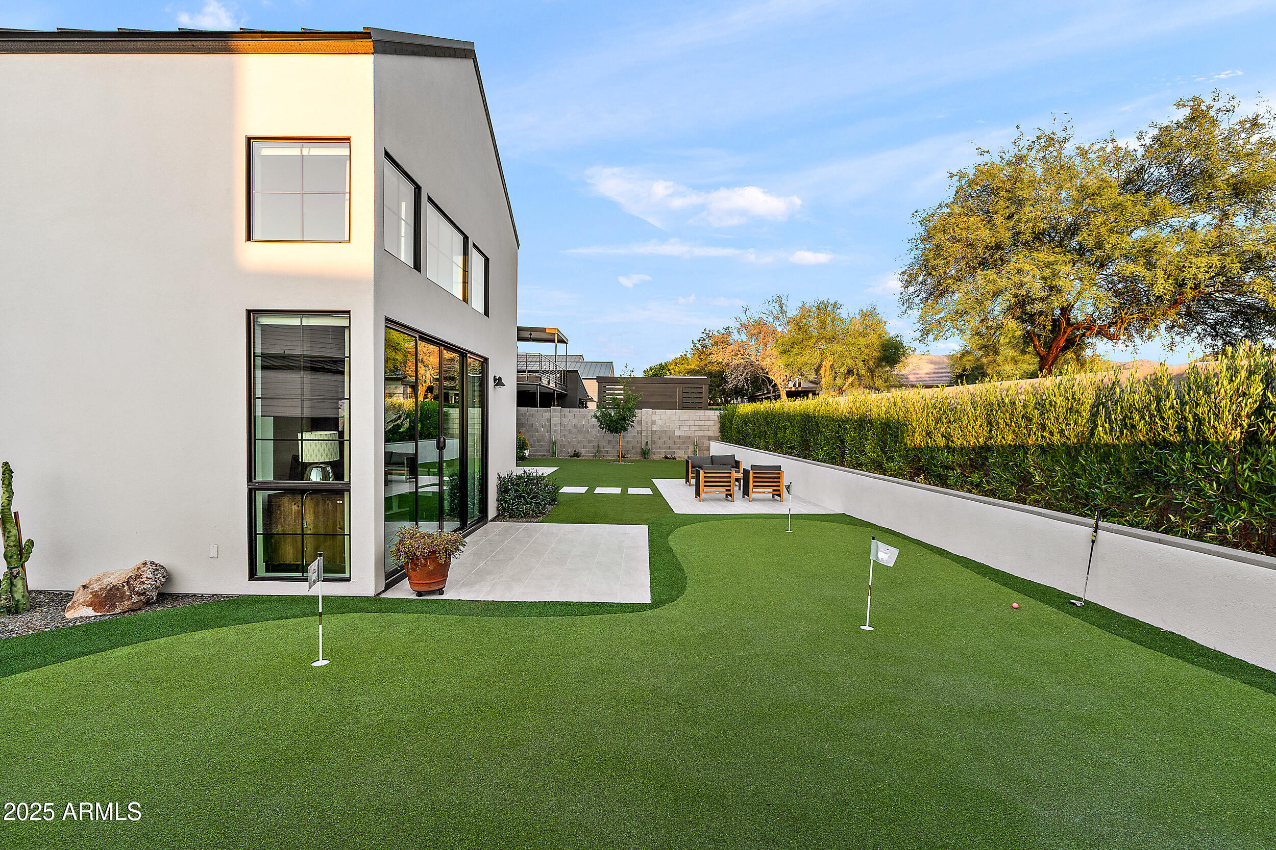 1013 West Ardmore Road Phoenix, AZ 85041 - Photo 47 of 61 j-45