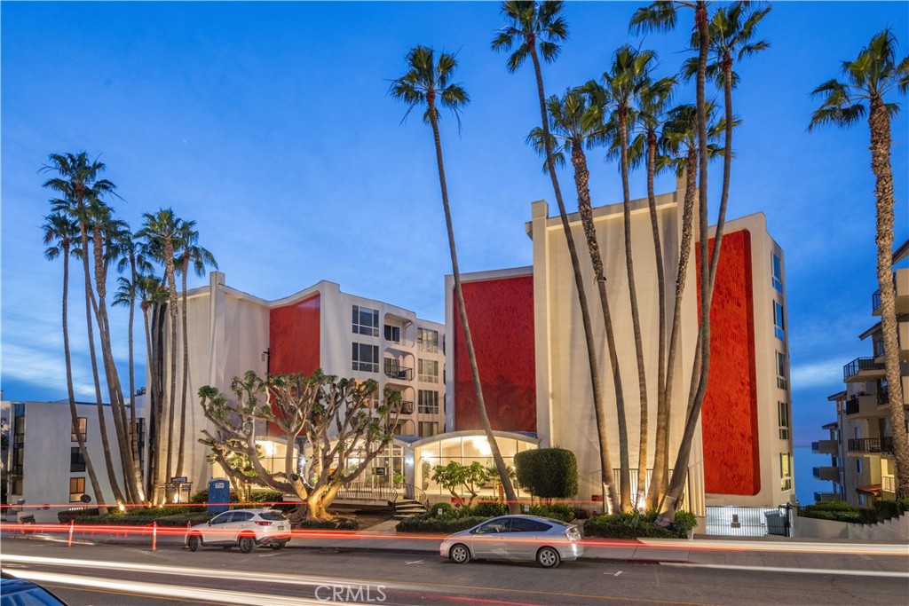 565 Esplanade, Unit 202 Redondo Beach, CA 90277 - Photo 26 of 30