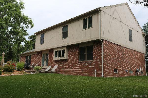 2780 Santia Road Troy, MI 48085 - Photo 38 of 41 7C4A4314.jpg