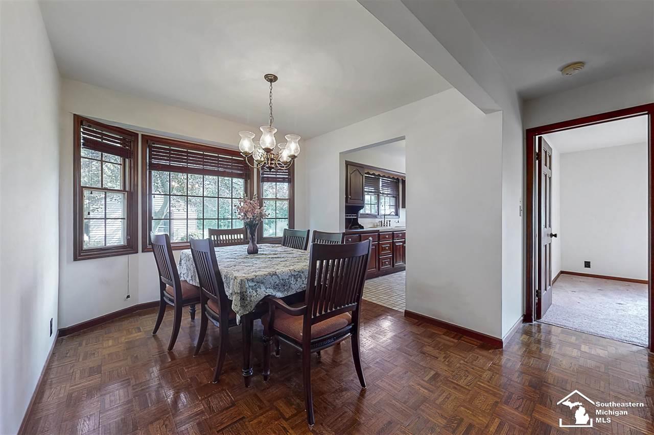 4640 Burke Road Newport, MI 48166 - Photo 8 of 35 50050433-7.JPG