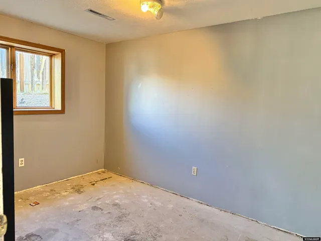 $289,000 | 1330 Coulson Avenue, Kemmerer, WY 83101