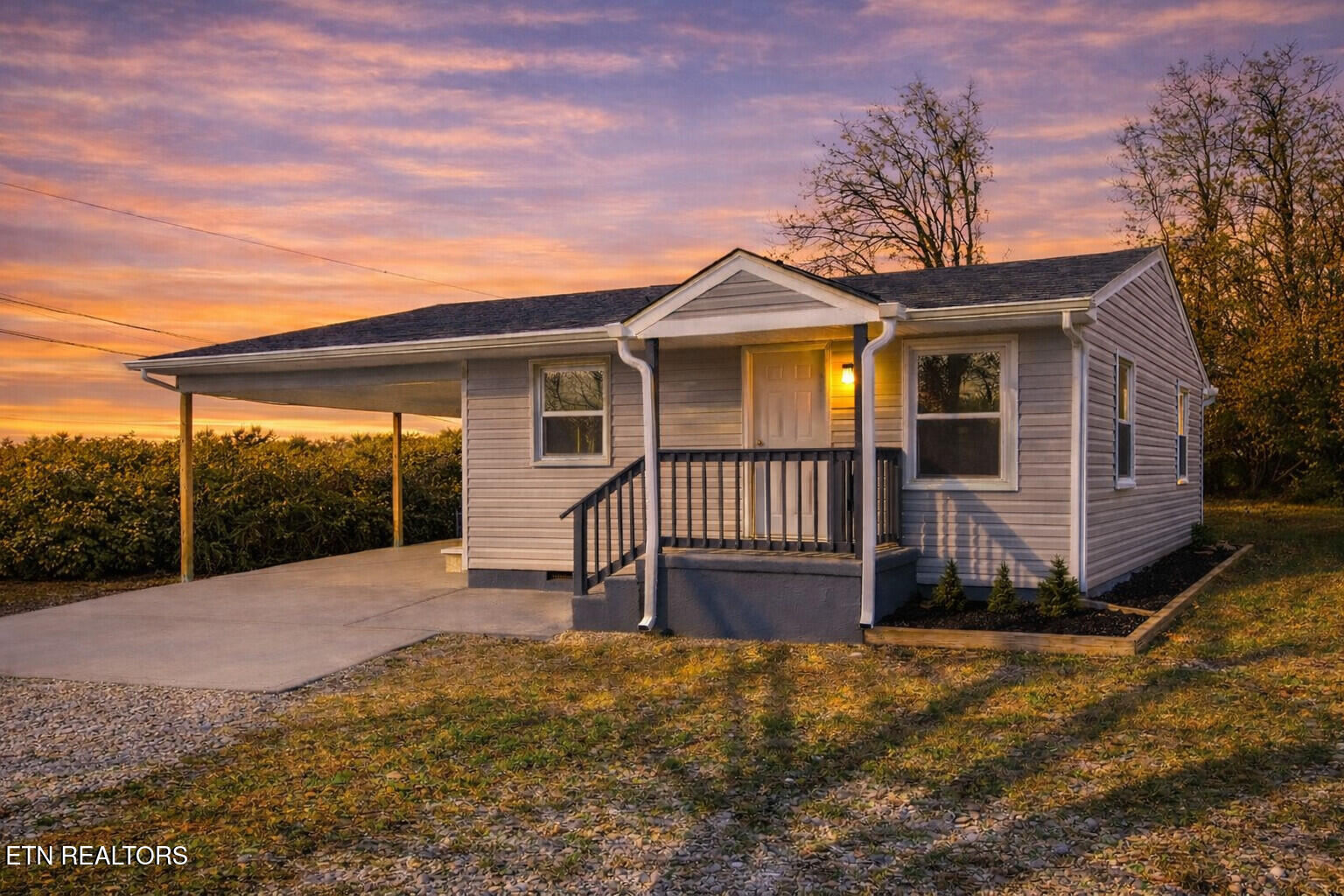 1) 66346-6979468bee3b6