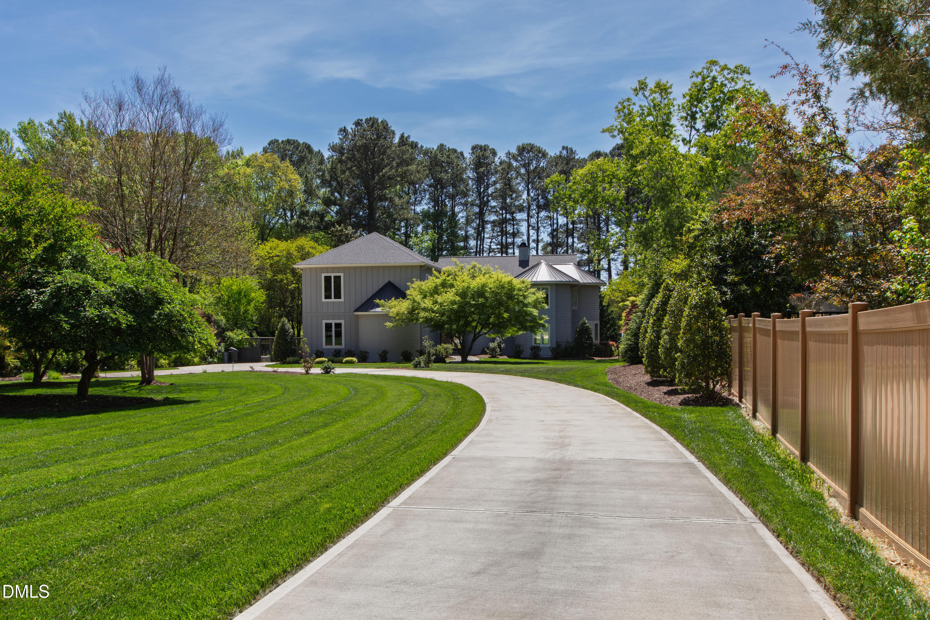 6205 View Water Drive Raleigh, NC 27606 - Photo 8 of 99 View (118)