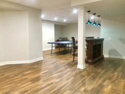1830 Telegraph Road Lake Forest, IL 60045 - Photo 29 of 31 a view of a hallway with seating space