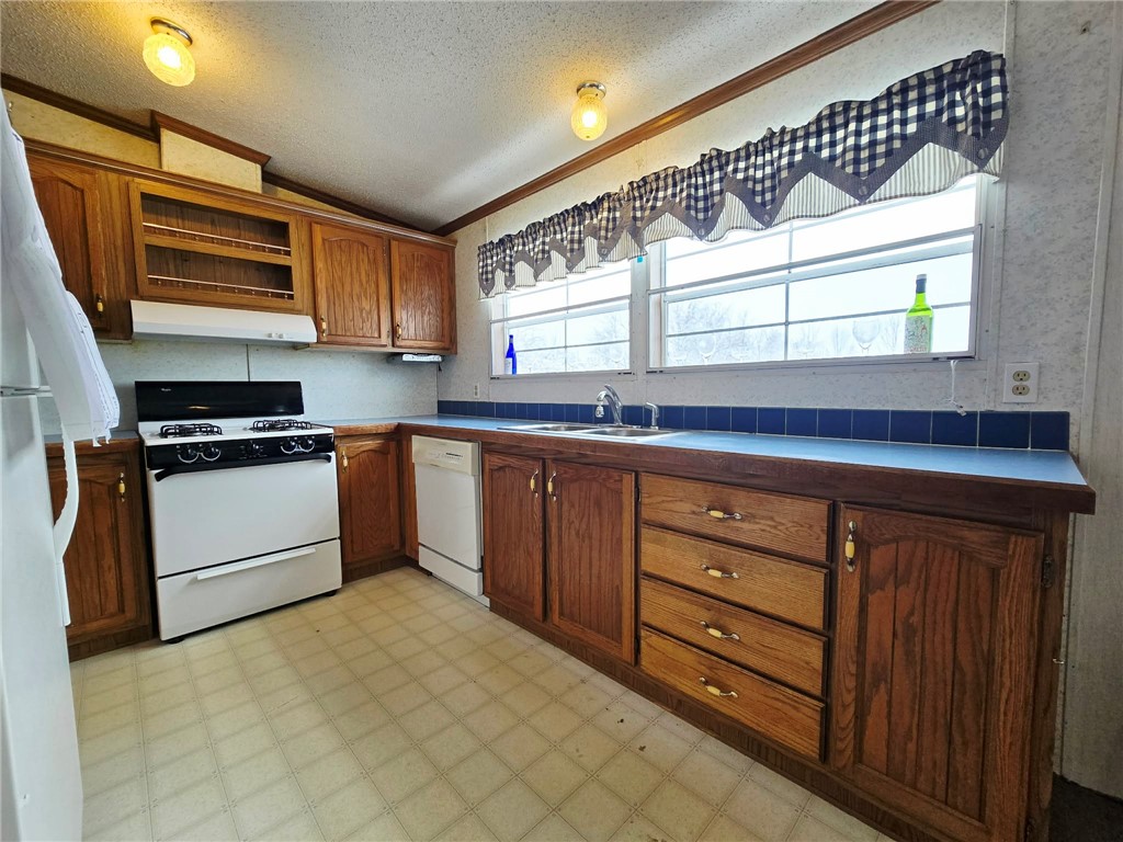 13495 Red Creek Road Red Creek, NY 13143 - Photo 7 of 22