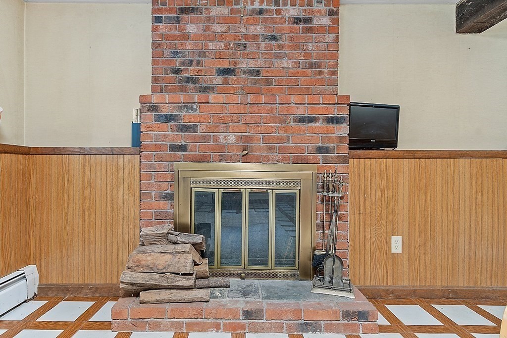77 Hunt Road Chelmsford, MA 01824 - Photo 23 of 36 a front view of a house with a window