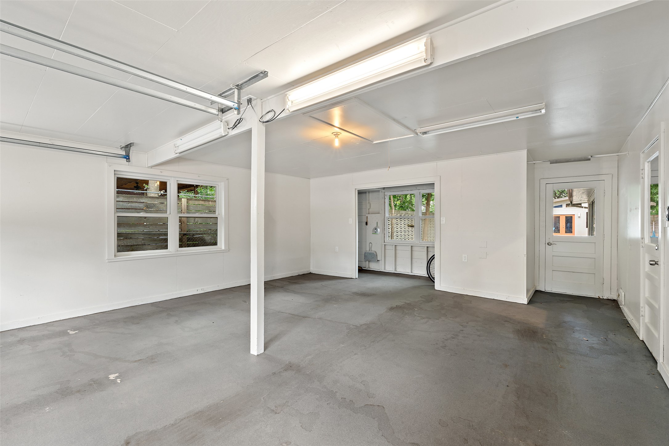 1254 South Church Street Georgetown, TX 78626 - Photo 27 of 31
