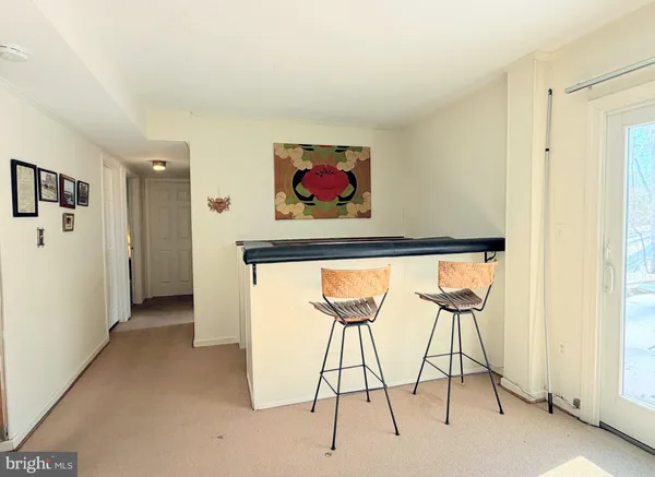 $1,095,000 | 9921 Woodrow Street, Vienna, VA 22181