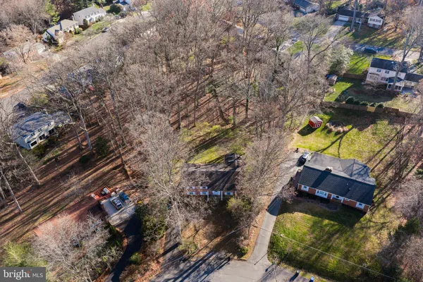 $1,095,000 | 9921 Woodrow Street, Vienna, VA 22181