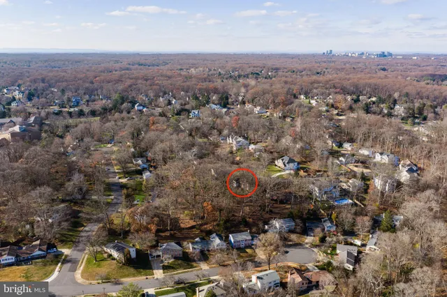 an aerial view of multiple house