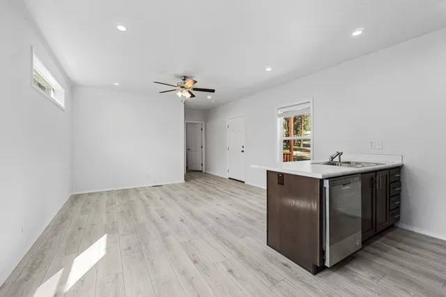 $168,500 | 5 Columbia Drive, Unit 14, Kettle Falls, WA 99141