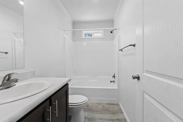 $168,500 | 5 Columbia Drive, Unit 14, Kettle Falls, WA 99141