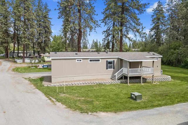 $168,500 | 5 Columbia Drive, Unit 14, Kettle Falls, WA 99141
