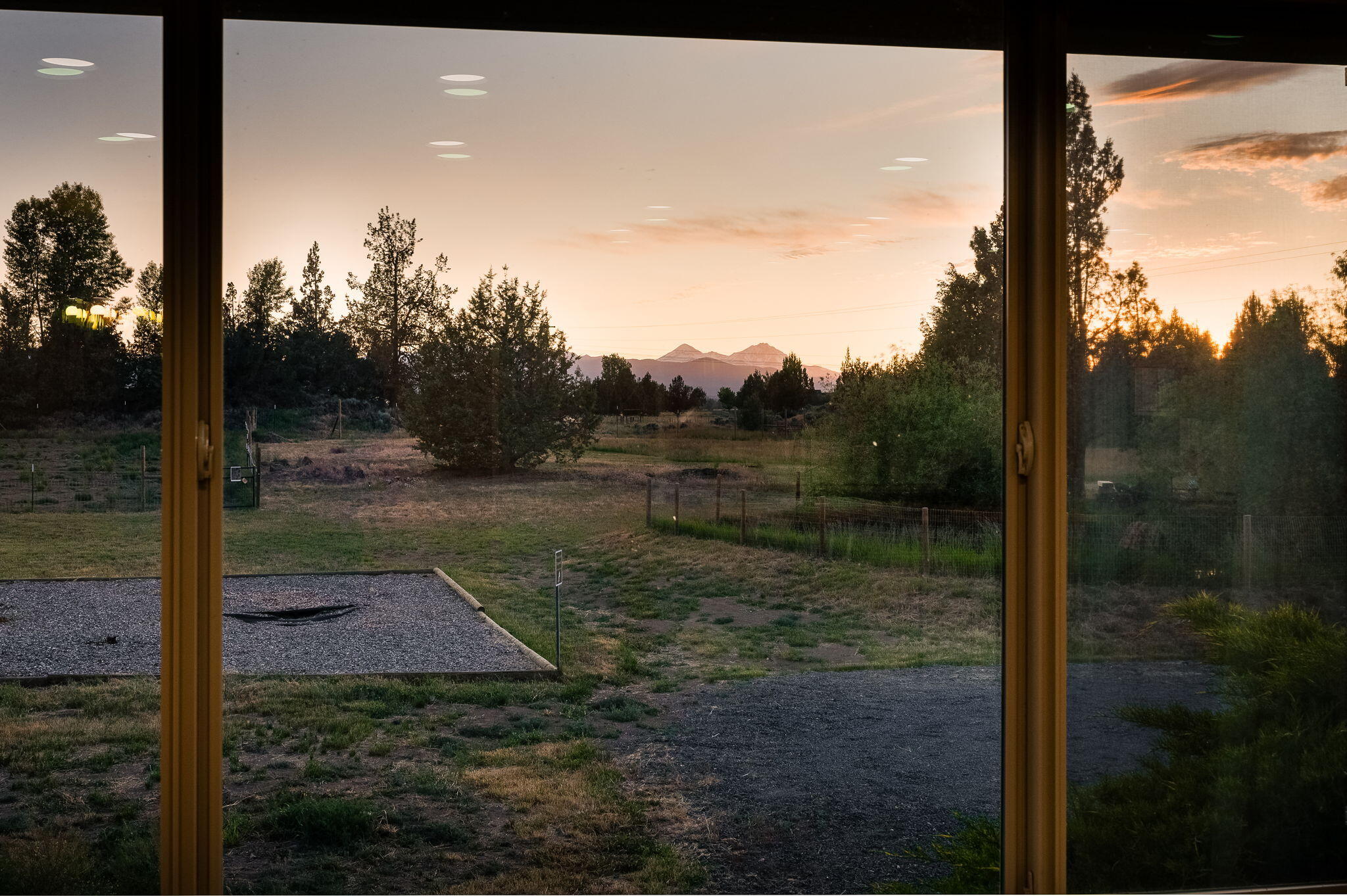 61391 Larsen Road Bend, OR 97702 - Photo 17 of 60 Living Room View