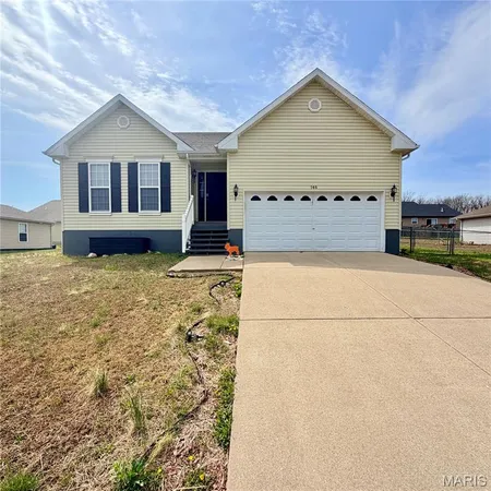 $274,900 | 146 Kale Court, St. Robert, MO 65584