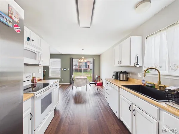 $274,900 | 146 Kale Court, St. Robert, MO 65584