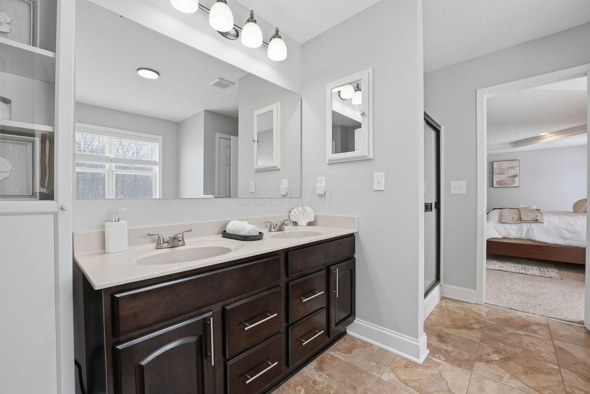 567 North Old State Road Delaware, OH 43015 - Photo 36 of 63 Primary Full Bath
