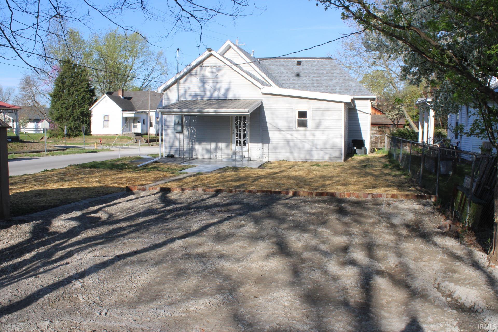 430 South Seminary Street Princeton, IN 47670 - Photo 4 of 11