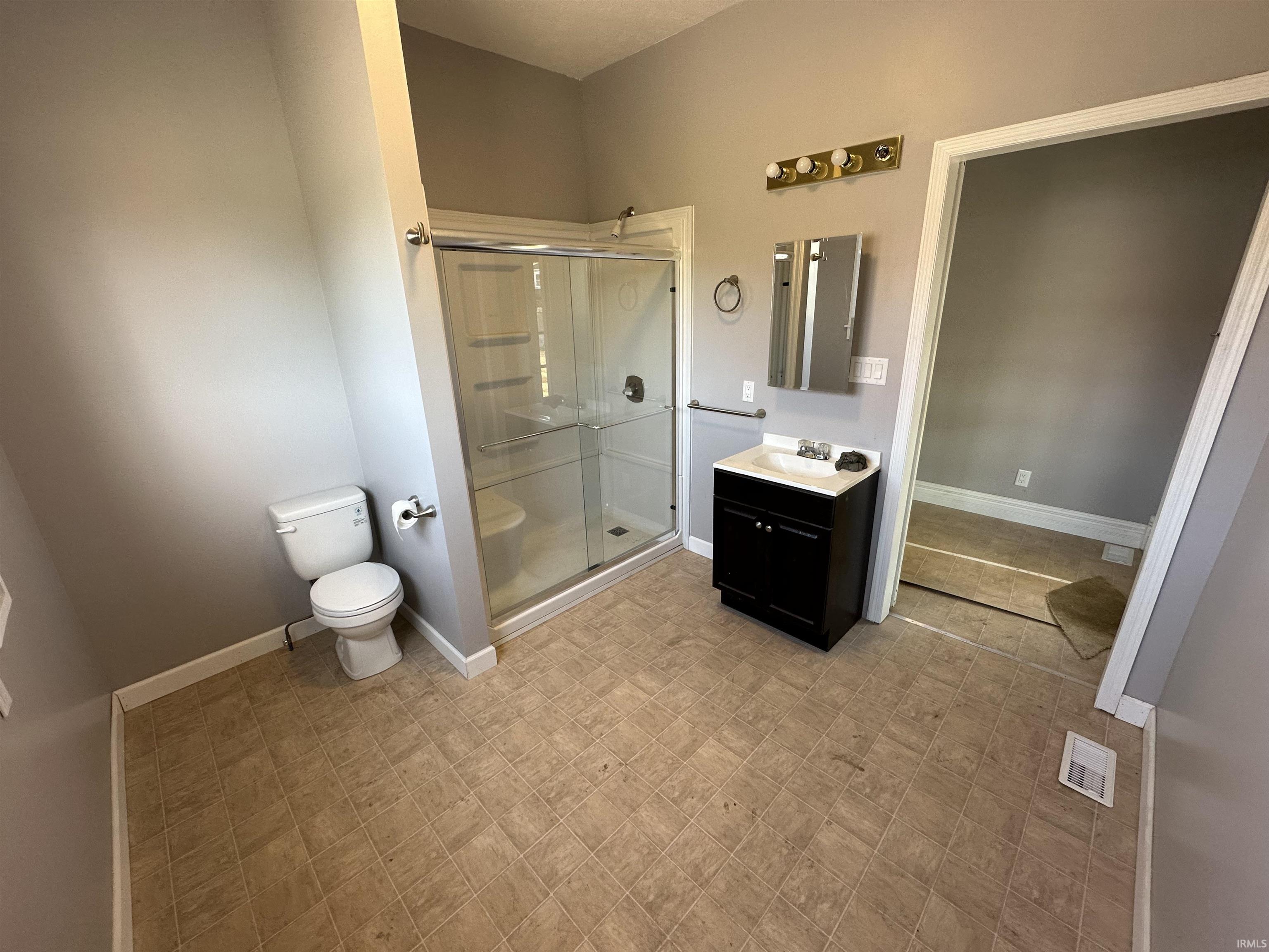430 South Seminary Street Princeton, IN 47670 - Photo 5 of 11