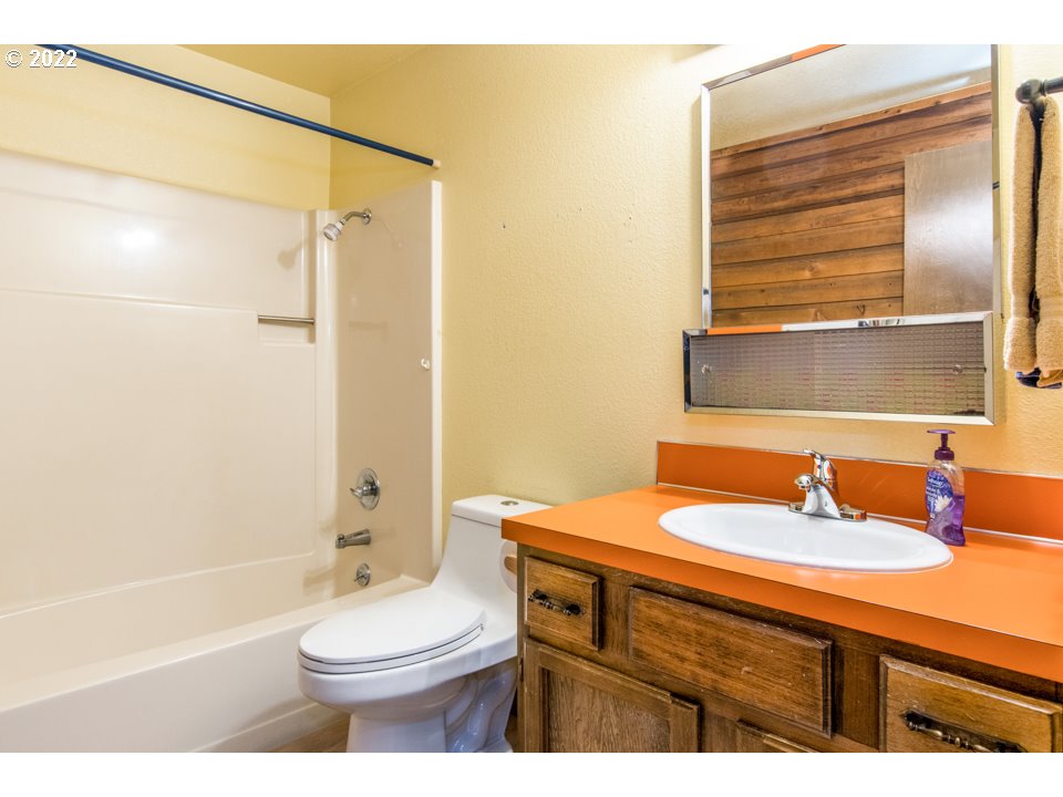 3101 Southeast 2nd Street Gresham, OR 97080 - Photo 21 of 26