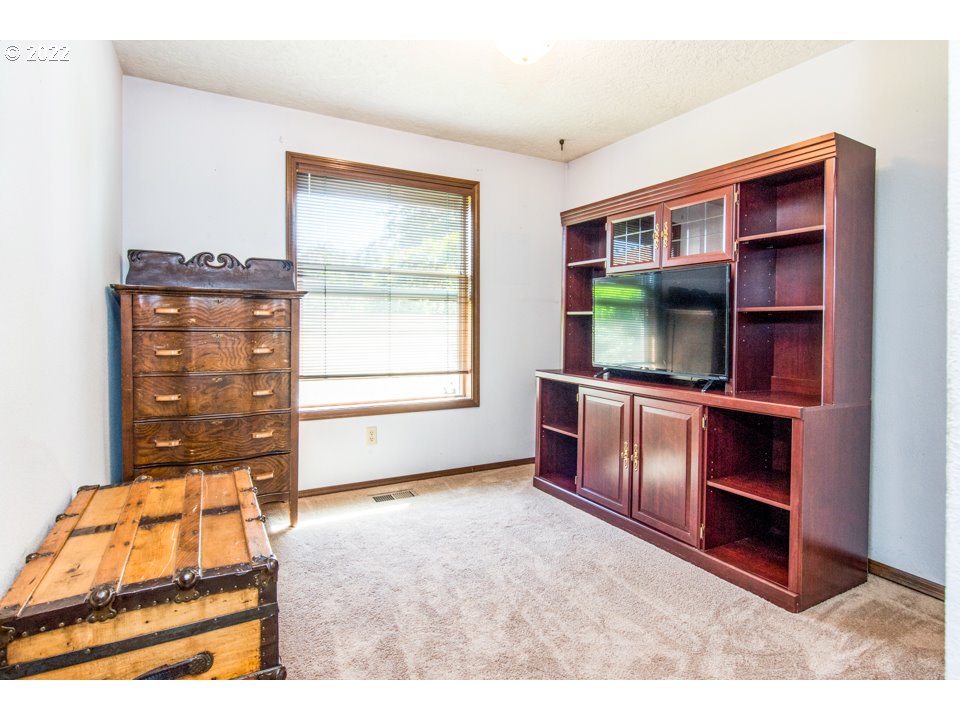 3101 Southeast 2nd Street Gresham, OR 97080 - Photo 25 of 26