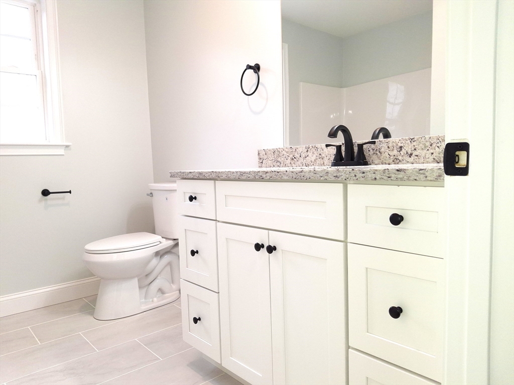 108 Lake Avenue Wareham, MA 02538 - Photo 12 of 17