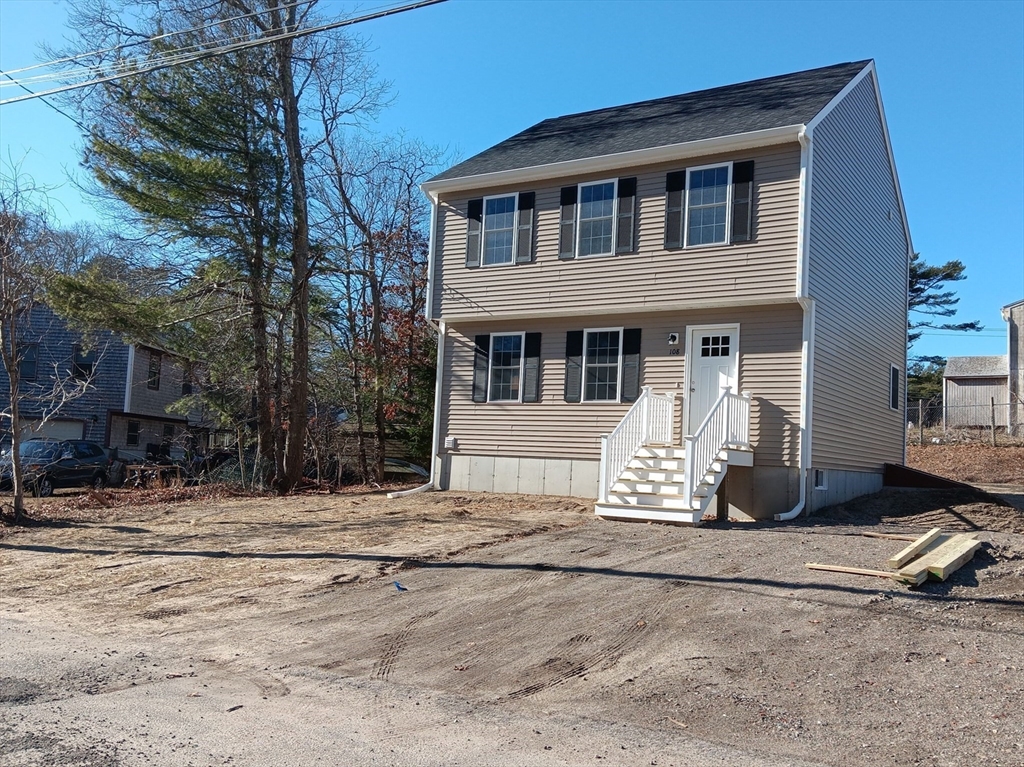 108 Lake Avenue Wareham, MA 02538 - Photo 2 of 17