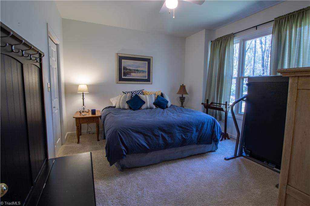 3612 Hunting Ridge Drive High Point, NC 27265 - Photo 11 of 24 Gallery Image 11