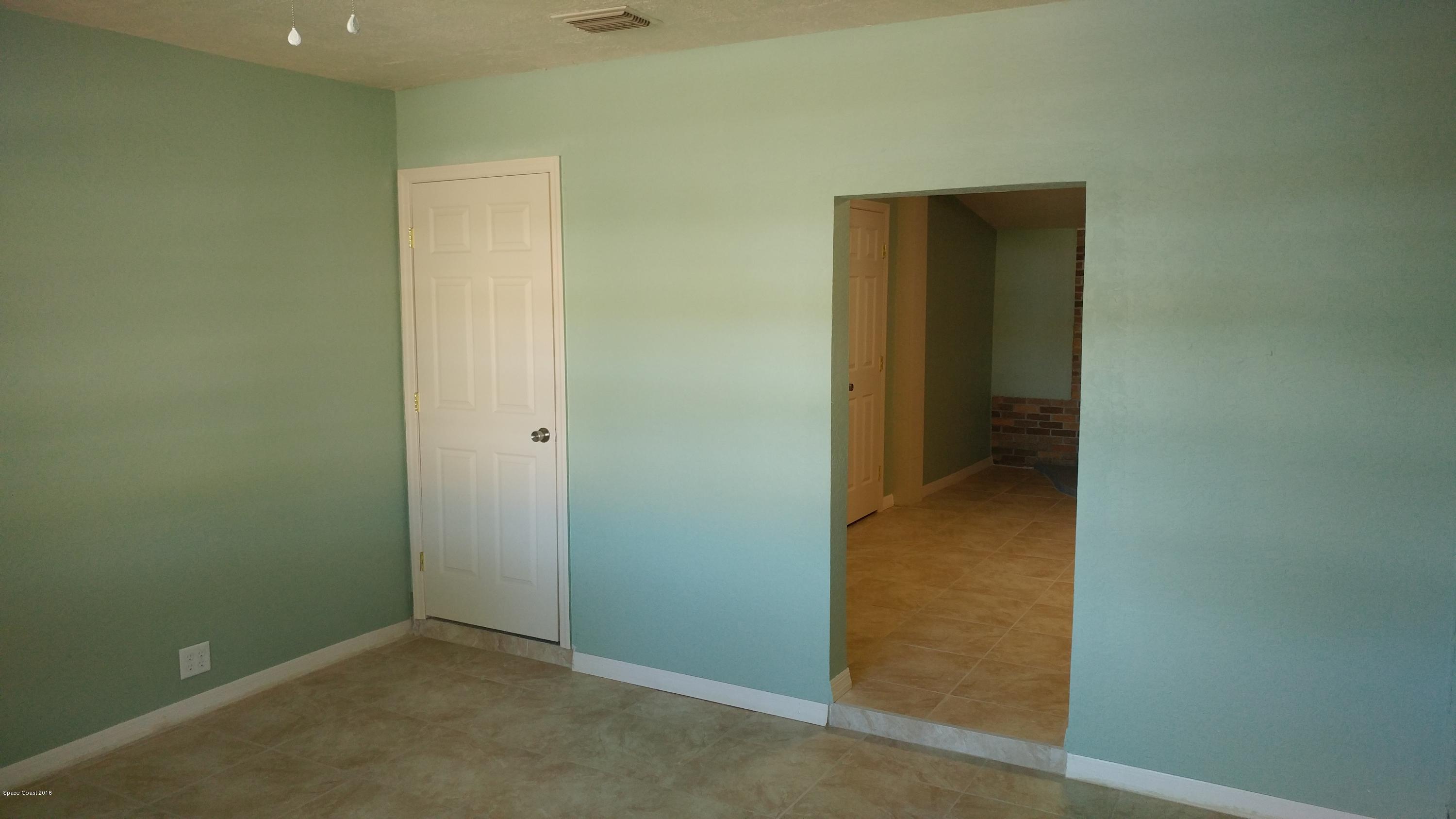1961 Nottingham Road Melbourne, FL 32935 - Photo 12 of 19 1125160941a
