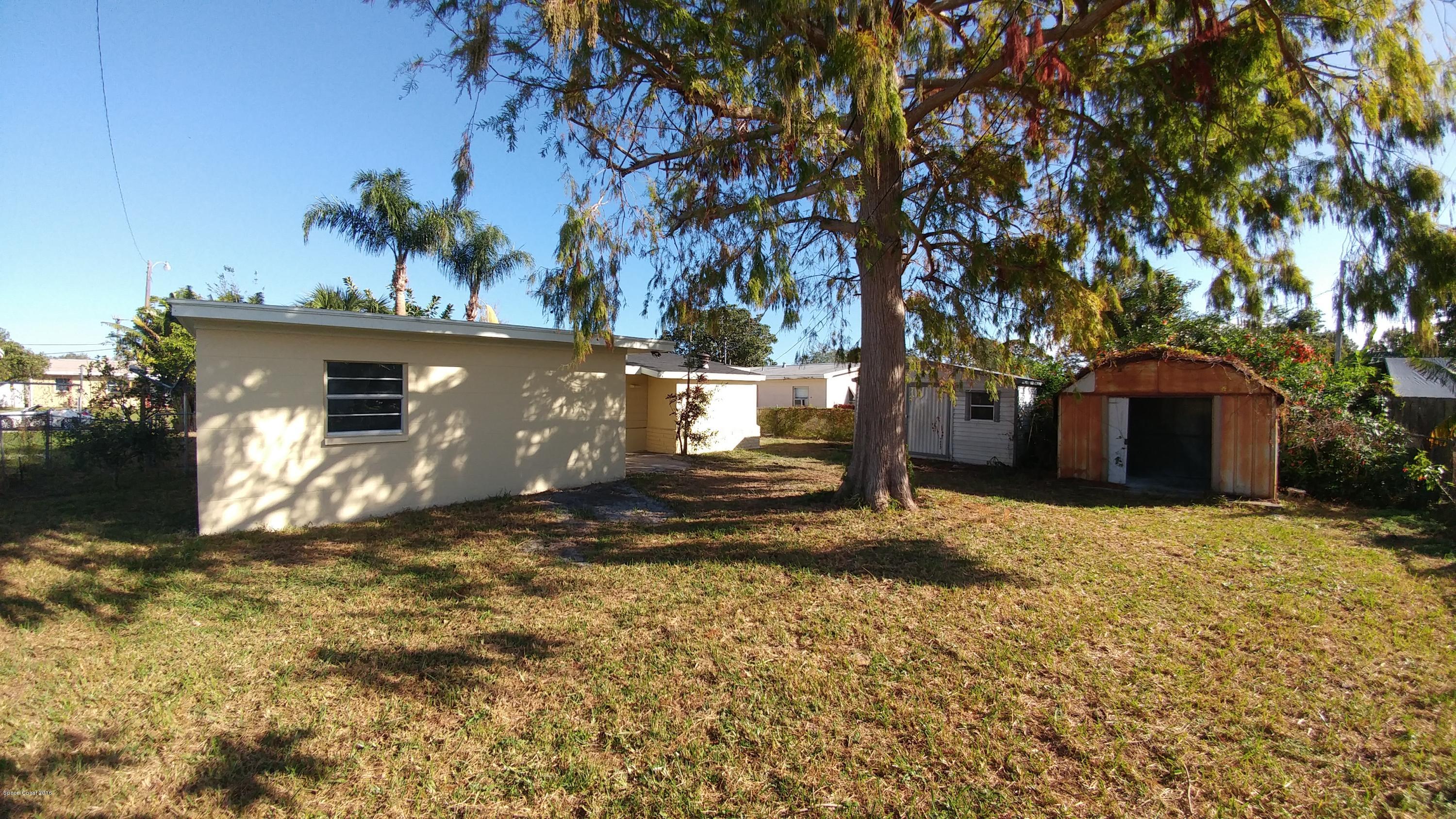 1961 Nottingham Road Melbourne, FL 32935 - Photo 4 of 19 1125160945