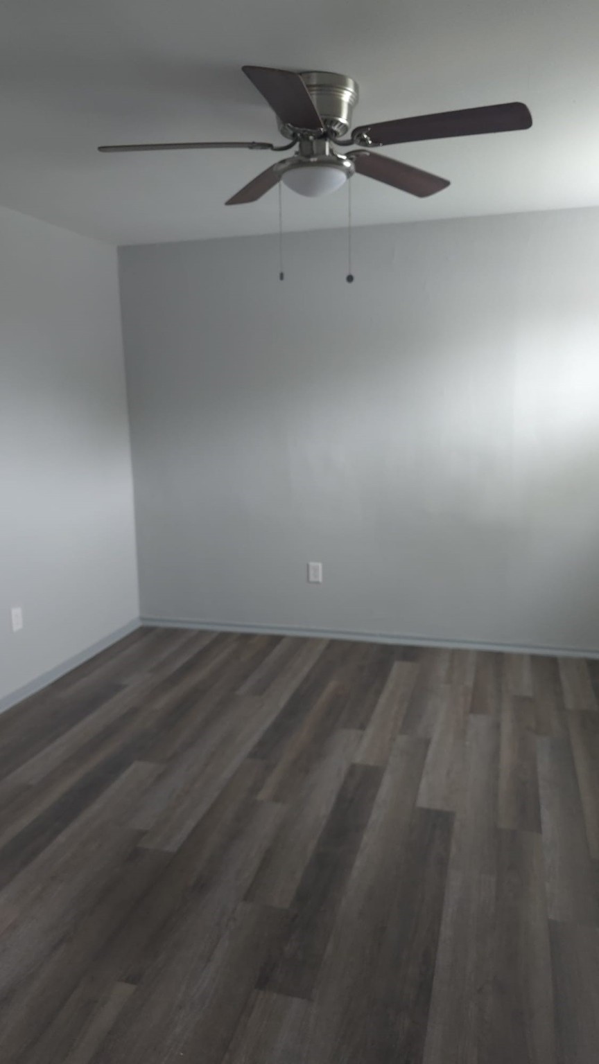 10209 Wiggins Street, Unit 10 Houston, TX 77029 - Photo 4 of 6 a view of an empty room