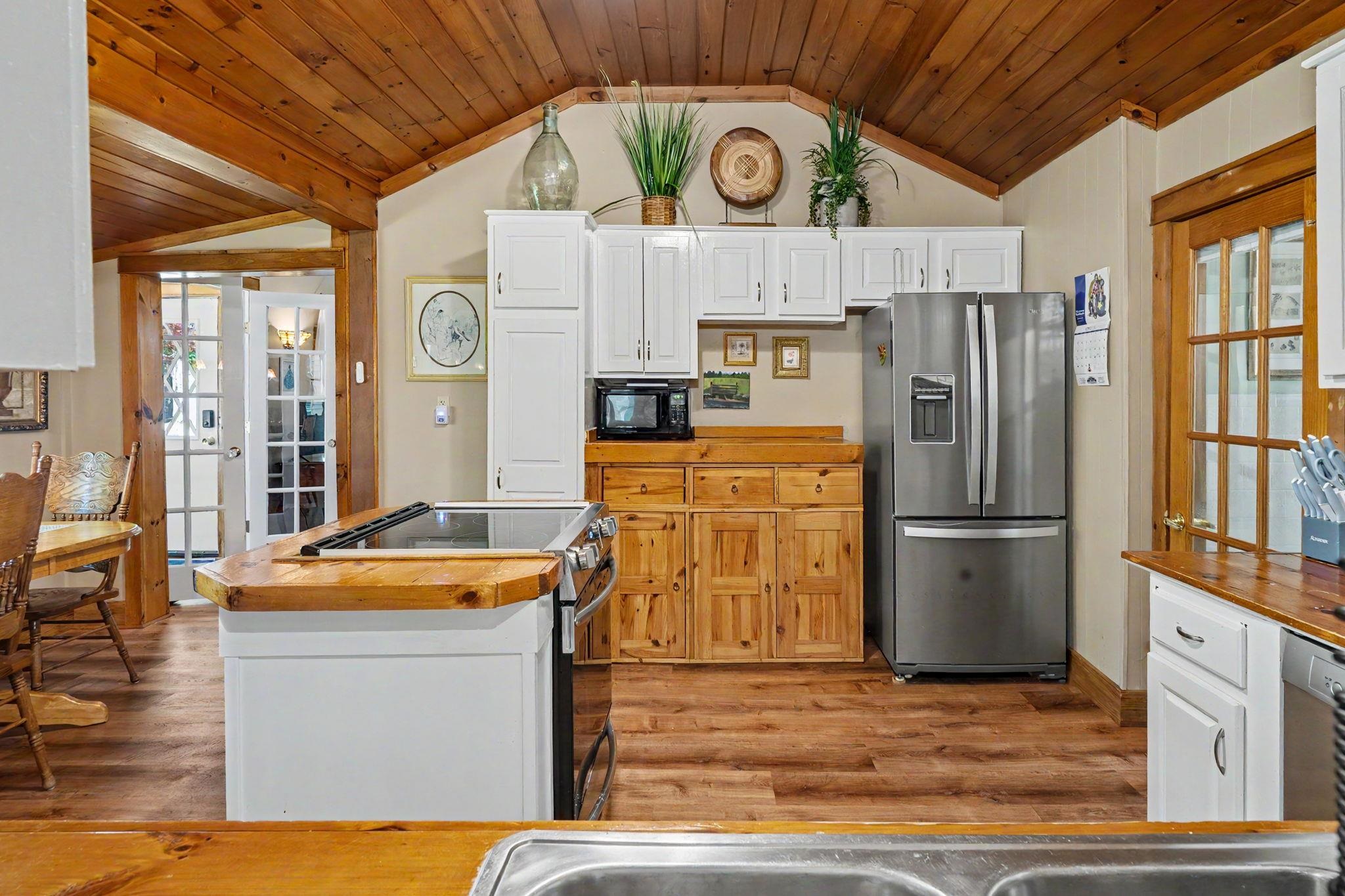 350 Woodbound Road Jaffrey, NH 03452 - Photo 32 of 57