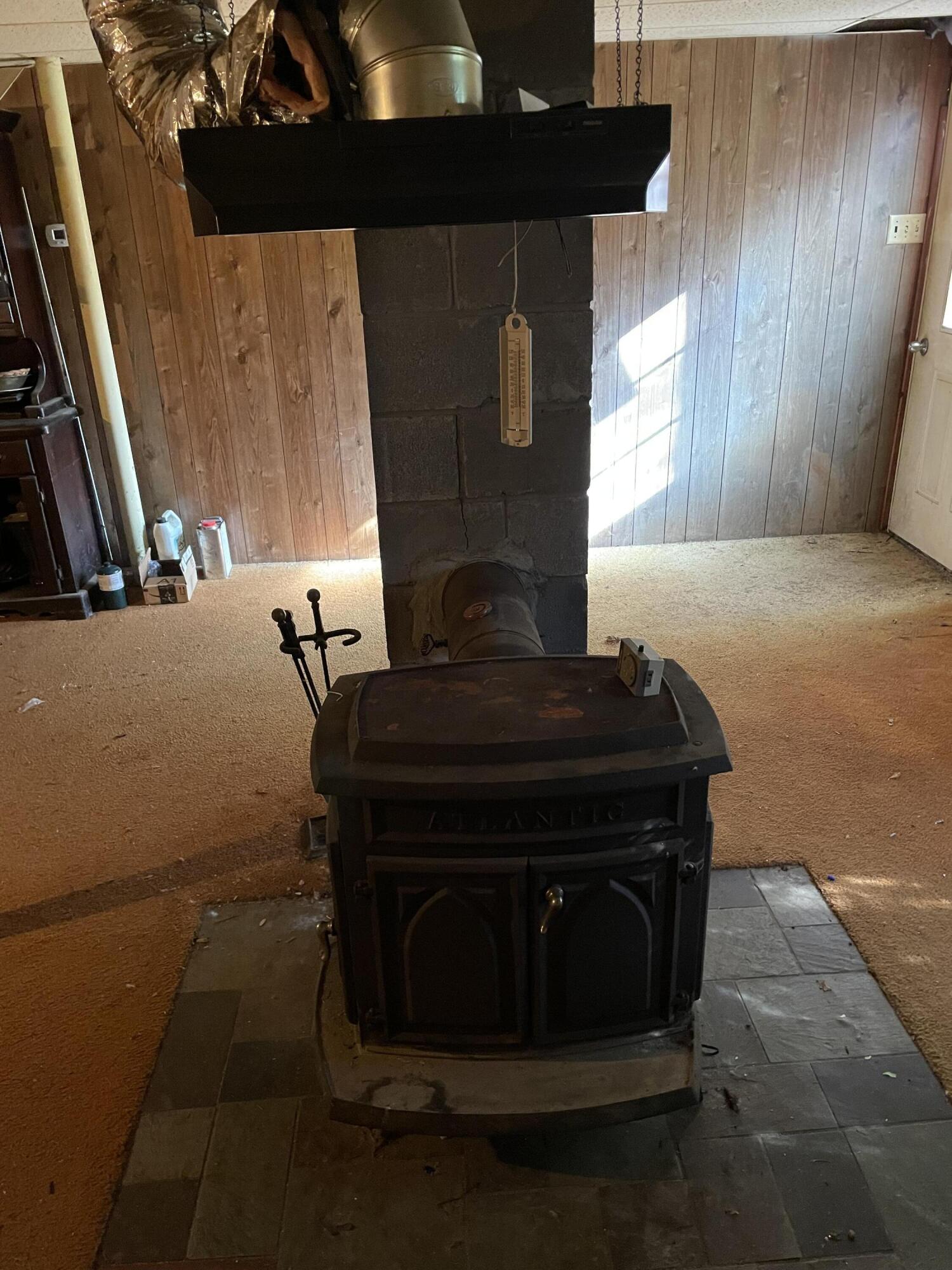 95 Mast Road Falmouth, ME 04105 - Photo 35 of 37 Woodstove