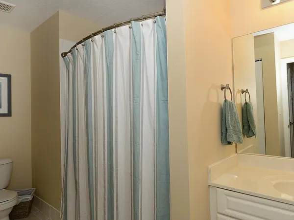 $2,900 | 1200 Town Center Drive, Unit 216, Jupiter, FL 33458