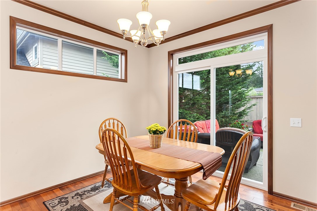 4323 220th Street Southeast Bothell, WA 98021 - Photo 11 of 24